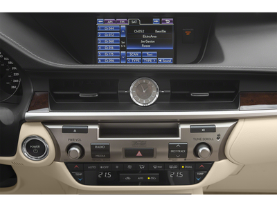 2015 Lexus ES 300h Hybrid