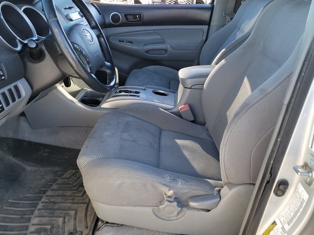 2006 Toyota Tacoma Base V6