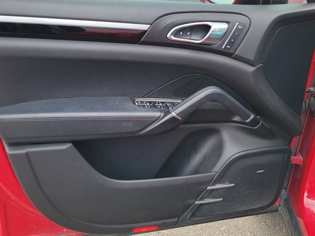 2016 Porsche Cayenne Base