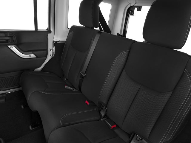 2017 Jeep Wrangler Unlimited Unlimited Rubicon Recon