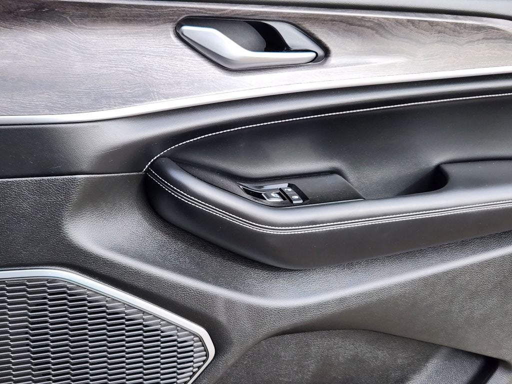 2022 Jeep Grand Cherokee Overland 4x4