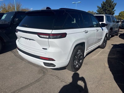 2025 Jeep Grand Cherokee Summit