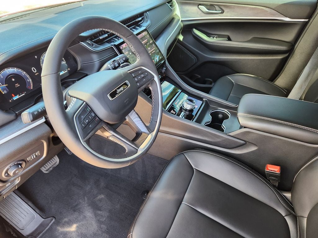 2025 Jeep Grand Cherokee L Limited 4x4