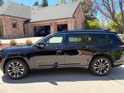 2022 Jeep Grand Cherokee L Overland 4x4