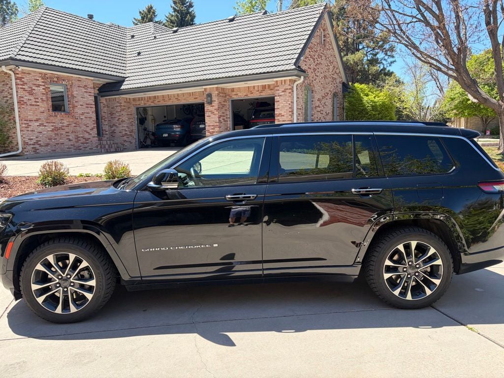 2022 Jeep Grand Cherokee L Overland 4x4