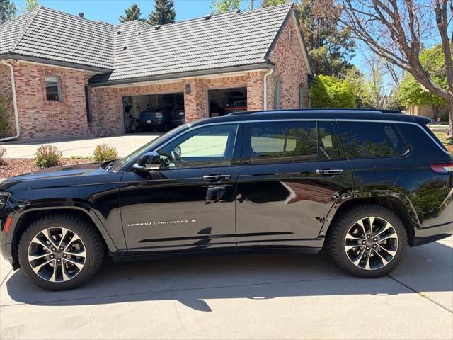 2022 Jeep Grand Cherokee L Overland 4x4