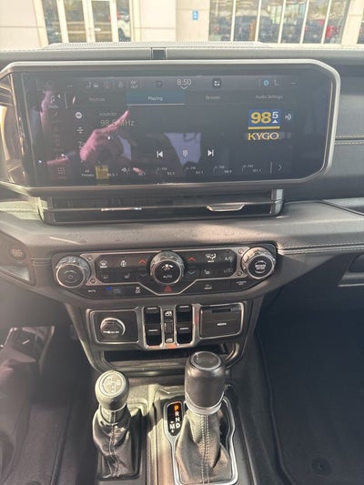 2024 Jeep Wrangler 4xe Sahara 4xe