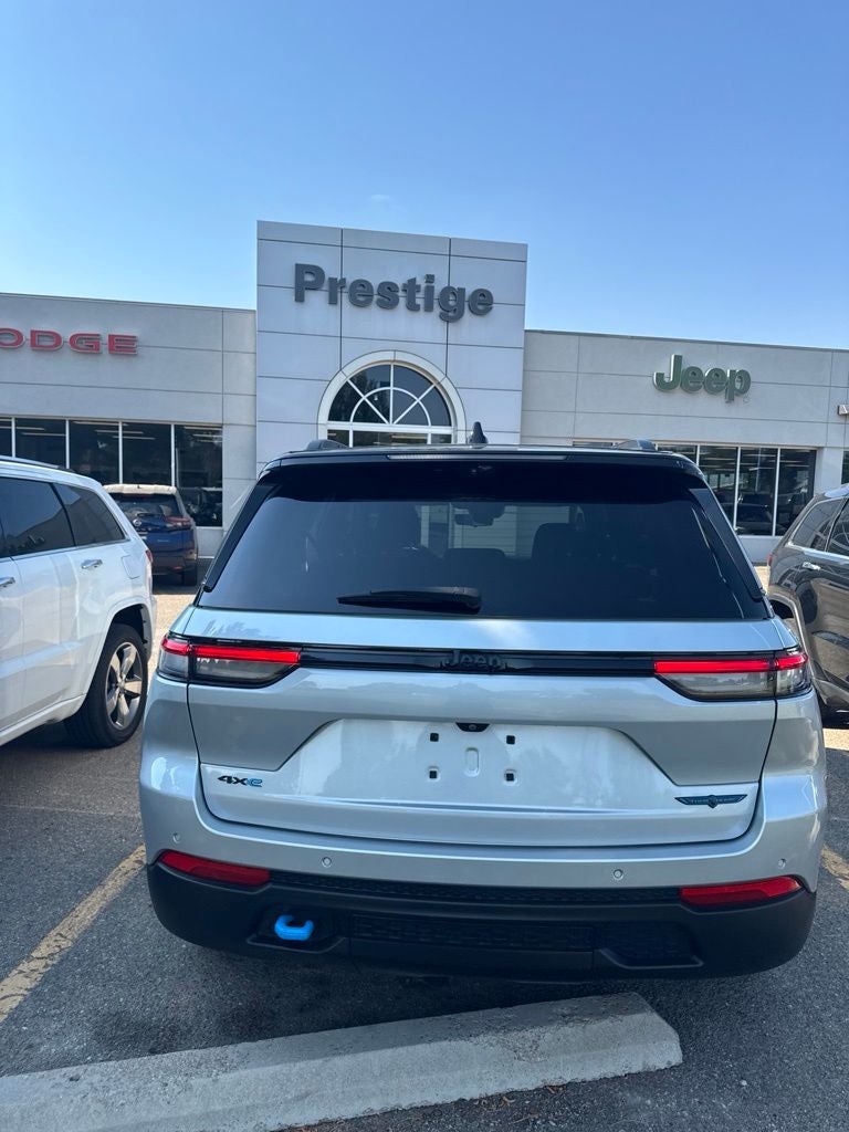 2023 Jeep Grand Cherokee 4xe Trailhawk