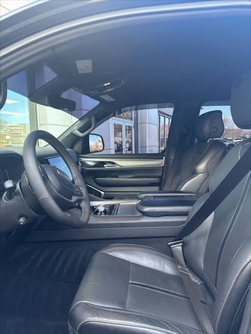 2024 Jeep Wagoneer Series II Carbide 4x4