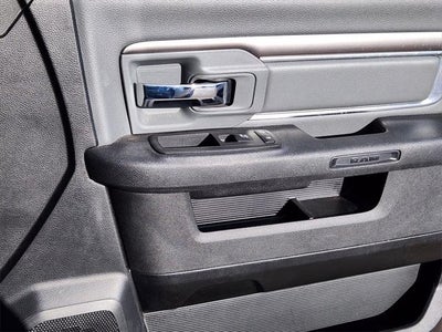 2023 RAM 1500 Classic SLT Crew Cab 4x4 5'7' Box