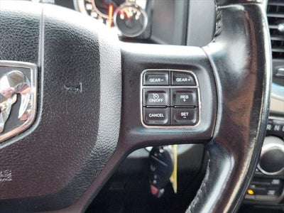 2018 RAM 1500 Big Horn Crew Cab 4x4 6'4' Box