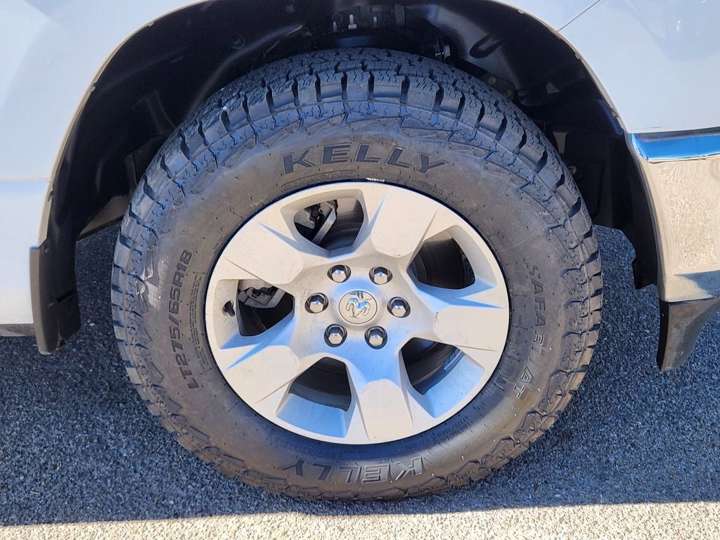 2022 RAM 1500 Big Horn Crew Cab 4x4 5'7' Box