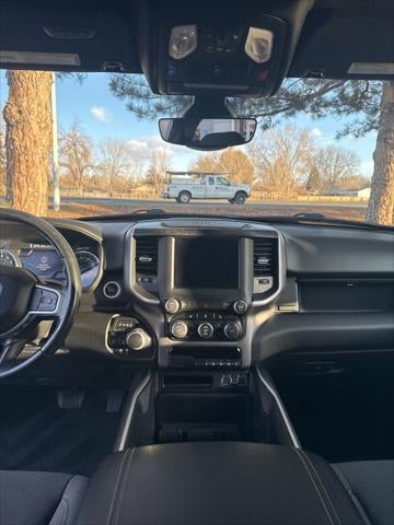 2022 RAM 1500 Big Horn Crew Cab 4x4 5'7' Box