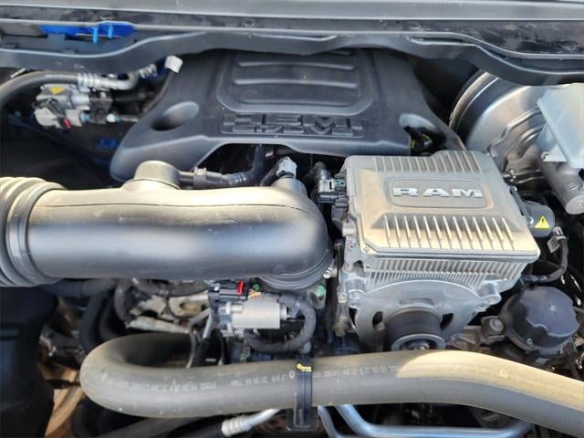 2021 RAM 1500 Big Horn Crew Cab 4x4 5'7' Box