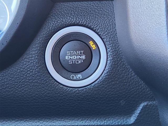 2021 RAM 1500 Big Horn Crew Cab 4x4 5'7' Box