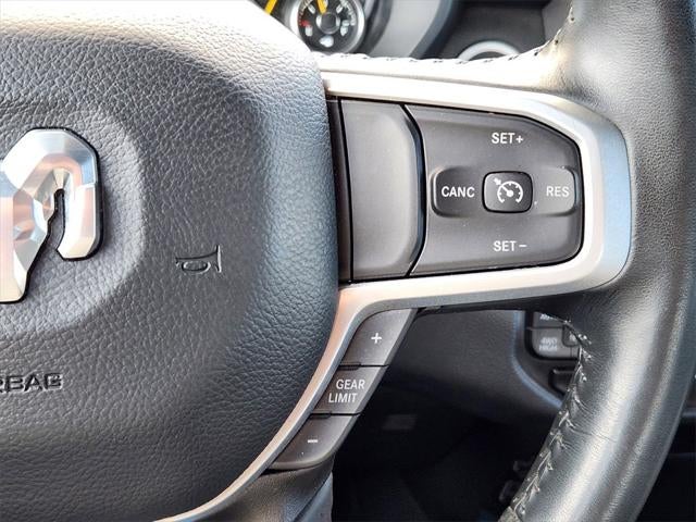 2022 RAM 1500 Big Horn Crew Cab 4x4 5'7' Box