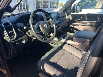 2022 RAM 1500 Big Horn Crew Cab 4x4 5'7' Box
