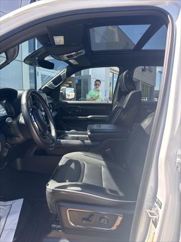 2025 RAM 1500 Limited Crew Cab 4x4 5'7' Box