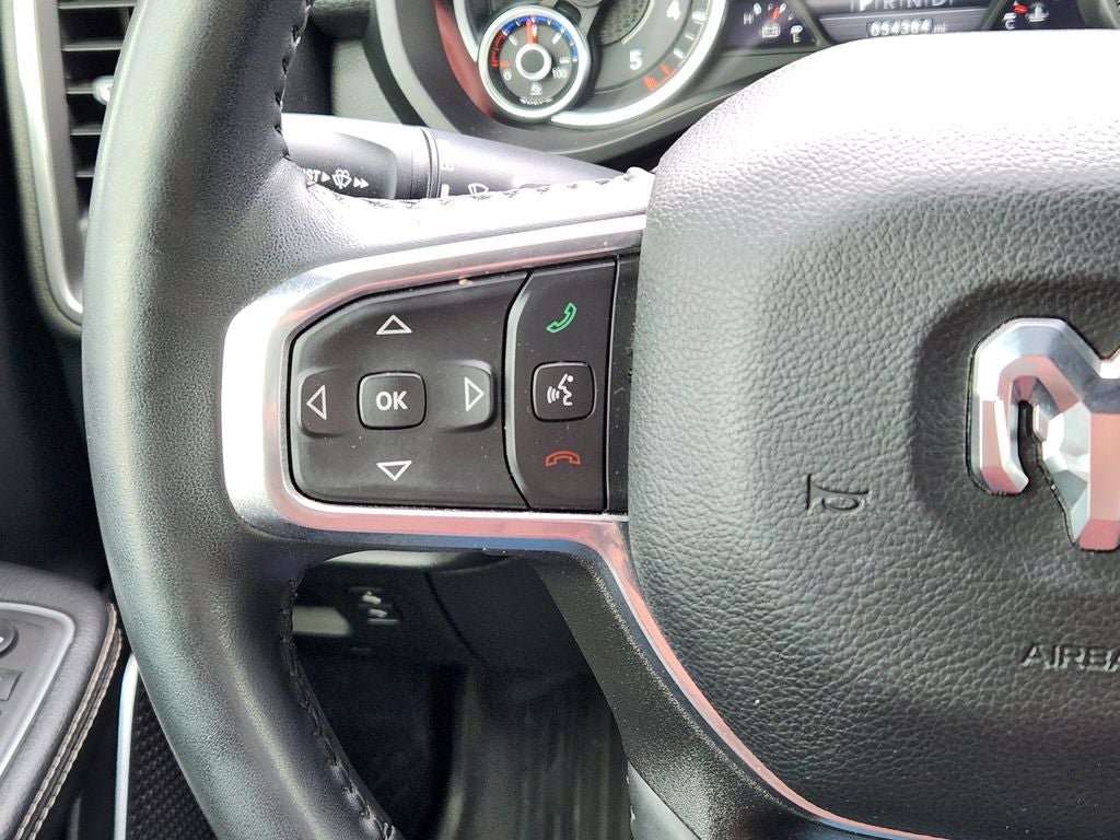 2023 RAM 1500 Laramie Crew Cab 4x4 5'7' Box