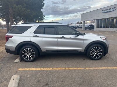 2020 Ford Explorer ST