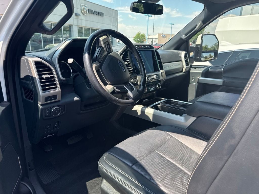 2022 Ford F-350 LARIAT