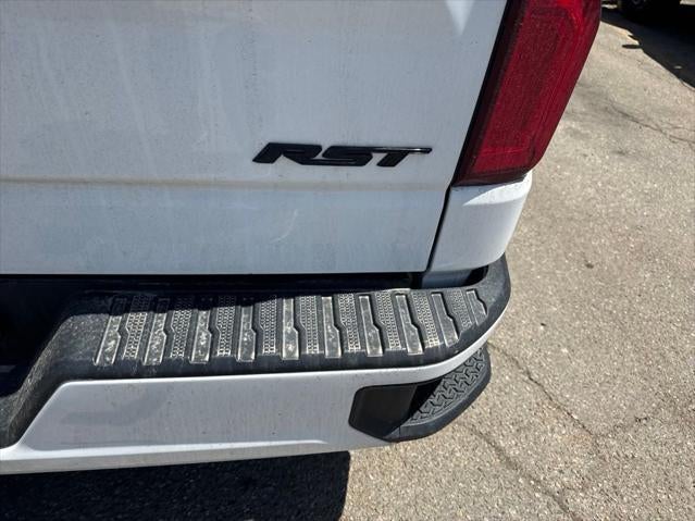2021 Chevrolet Silverado 1500 4WD Crew Cab Short Bed RST