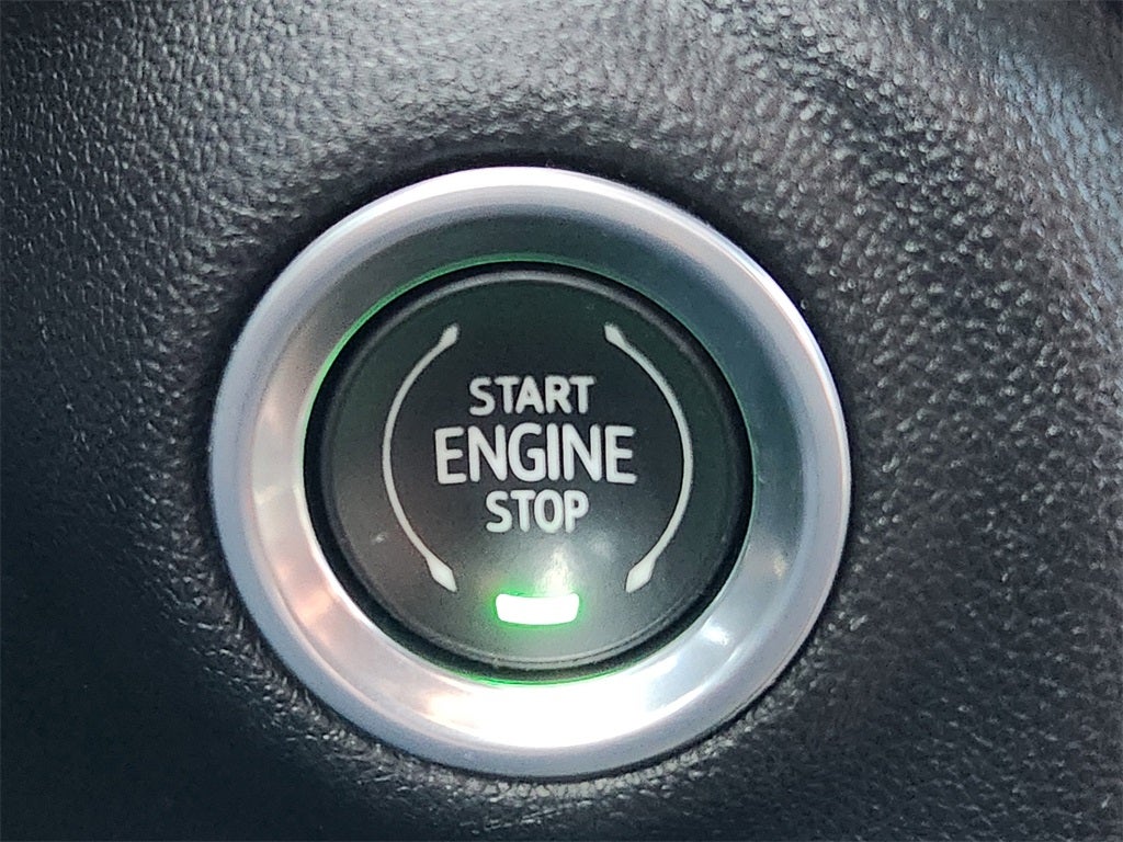 2021 Chevrolet Silverado 1500 4WD Crew Cab Short Bed High Country