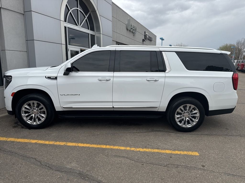 2021 GMC Yukon XL 4WD SLT