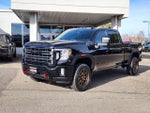 2022 GMC Sierra 2500HD 4WD Crew Cab Standard Bed AT4