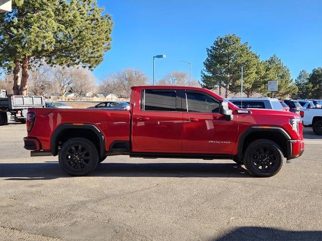2025 GMC Sierra 3500HD 4WD Crew Cab Standard Bed AT4