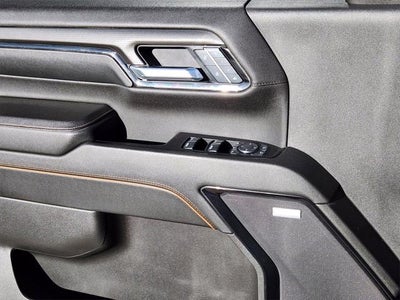 2025 GMC Sierra 3500HD 4WD Crew Cab Standard Bed AT4