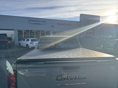 2024 GMC Sierra 1500 4WD Crew Cab Short Box Elevation with 3SB