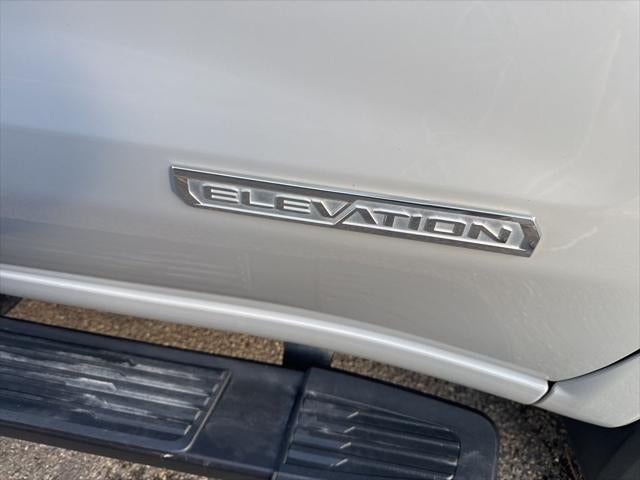 2024 GMC Sierra 1500 4WD Crew Cab Short Box Elevation with 3SB