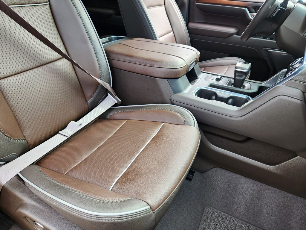 2024 GMC Sierra 1500 4WD Crew Cab Short Box Denali