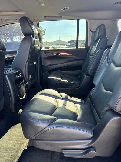 2017 Cadillac Escalade ESV Luxury