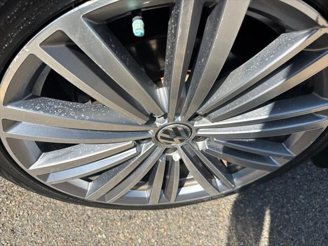 2014 Volkswagen Passat 1.8T Sport