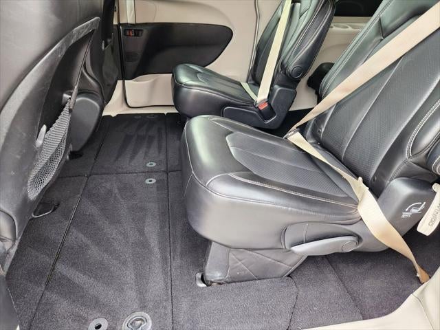 2020 Chrysler Voyager LXI