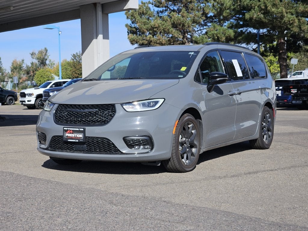 2025 Chrysler Pacifica Limited