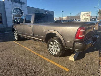 2019 RAM 3500 Limited Crew Cab 4x4 8' Box