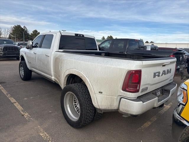 2025 RAM 3500 Limited Longhorn Crew Cab 4x4 8' Box
