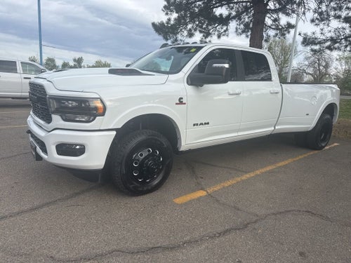 2024 RAM 3500 Limited Crew Cab 4x4 8' Box