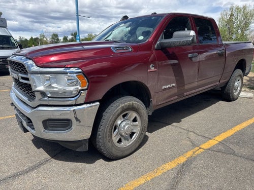 2022 RAM 2500 Tradesman Crew Cab 4x4 6'4' Box