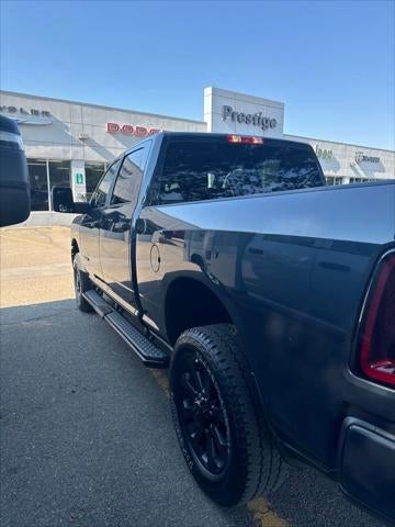 2025 RAM 2500 Big Horn Crew Cab 4x4 6'4' Box