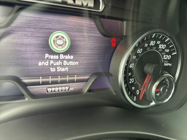 2022 RAM 2500 Laramie Crew Cab 4x4 6'4' Box