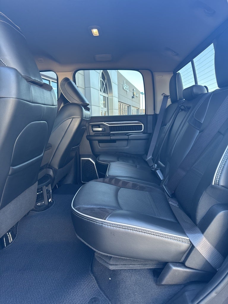 2021 RAM 2500 Laramie Crew Cab 4x4 6'4' Box