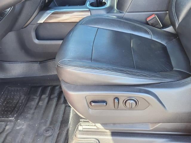 2020 Chevrolet Silverado 1500 4WD Crew Cab Short Bed RST