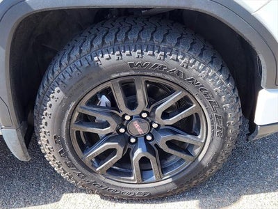 2023 GMC Sierra 1500 4WD Crew Cab Standard Box Elevation