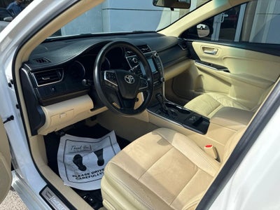 2016 Toyota Camry XLE