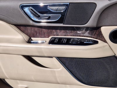 2022 Lincoln Navigator Standard