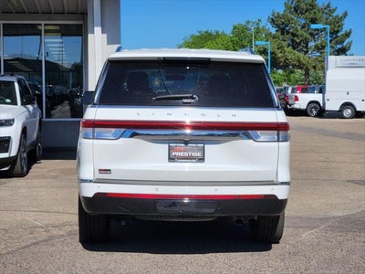2022 Lincoln Navigator Standard